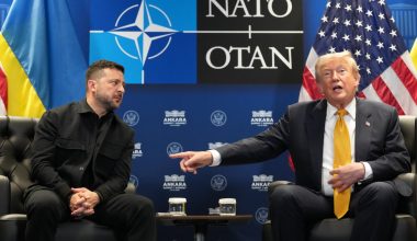 NYT: «Η ρήξη Ν.Τραμπ με τον Β.Ζελένσκι θα δημιουργήσει στρατηγικά πλεονεκτήματα για τη Ρωσία»
