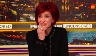 Σάρον Όσμπορν: «Ξύπνησα με βαθούλωμα στο πρόσωπα λόγω επέμβασης – Είπα “τι στο δι@@λο» (βίντεο)