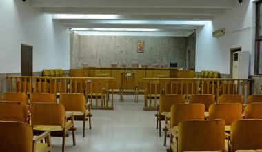 Στον εισαγγελέα τα τραγούδια σε Μελίτη και Βεύη – Μηνυτήρια αναφορά από την Ομοσπονδία Μακεδόνων