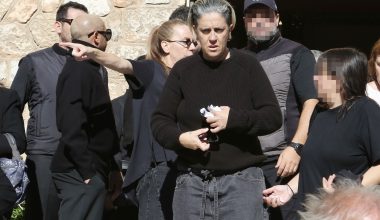 Μαρία Μαζωνάκη: Η πρώτη δήλωση μπροστά στις κάμερες στο 40ήμερο μνημόσυνο (βίντεο)
