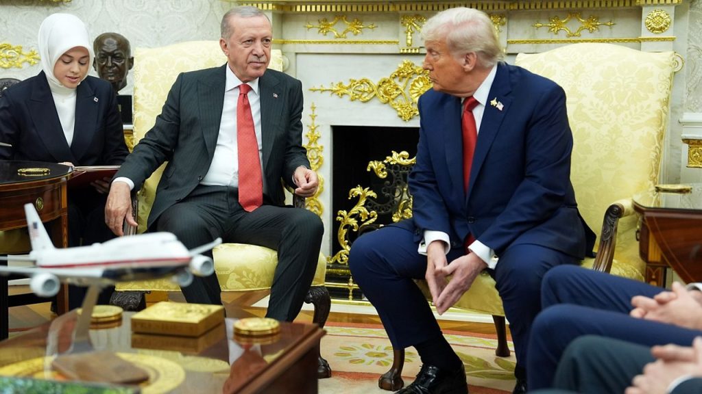 Τουρκία: Συμφωνία για προμήθεια ρωσικού ντίζελ μέσω συνεννόησης με τον Ν.Τραμπ