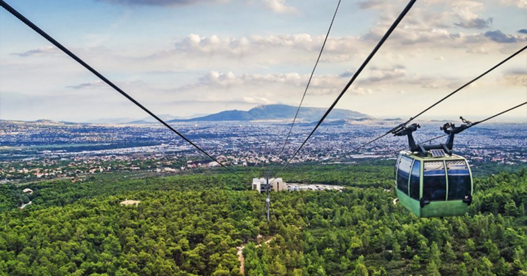 Πάρνηθα: Eκτροπή λεωφορείου με εργαζομένους του καζίνο – Διακοπή κυκλοφορίας προς το τελεφερίκ