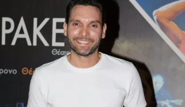 Ι.Αθανασόπουλος: Η εντυπωσιακή μεταμόρφωσή του σε… γυναίκα για τις ανάγκες θεατρικής παράστασης