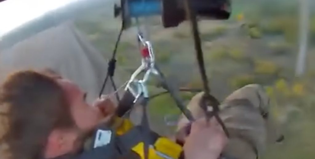 Ουκρανία: Drone μετέφερε τραυματισμένο στρατιώτη μακριά από το μέτωπο (βίντεο)