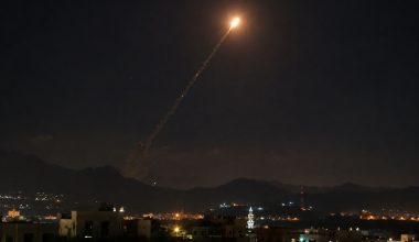 Σαουδική Αραβία: Ποινές για όσους δημοσιεύουν βίντεο από καταρρίψεις πυραύλων και drones