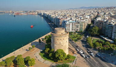 Θεσσαλονίκη: Ποια καταστήματα θα είναι κλειστά στις 26 Οκτωβρίου – Τι ισχύει για την αργία