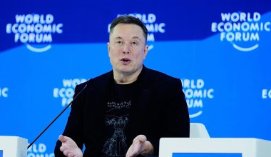WSJ: «Μπλόκο» Μασκ στο Starlink της Ουκρανίας – Οργή για Ζελένσκι