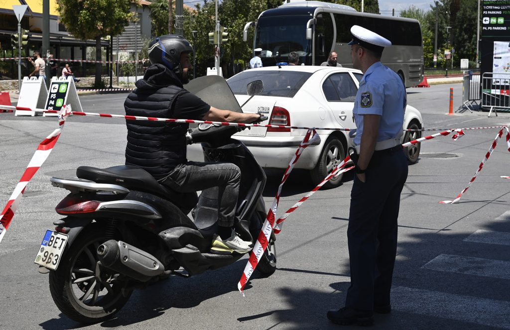 Διαρροή φυσικού αερίου σε κατοικία στα Εξάρχεια: Κανονικά η κυκλοφορία των οχημάτων (upd)