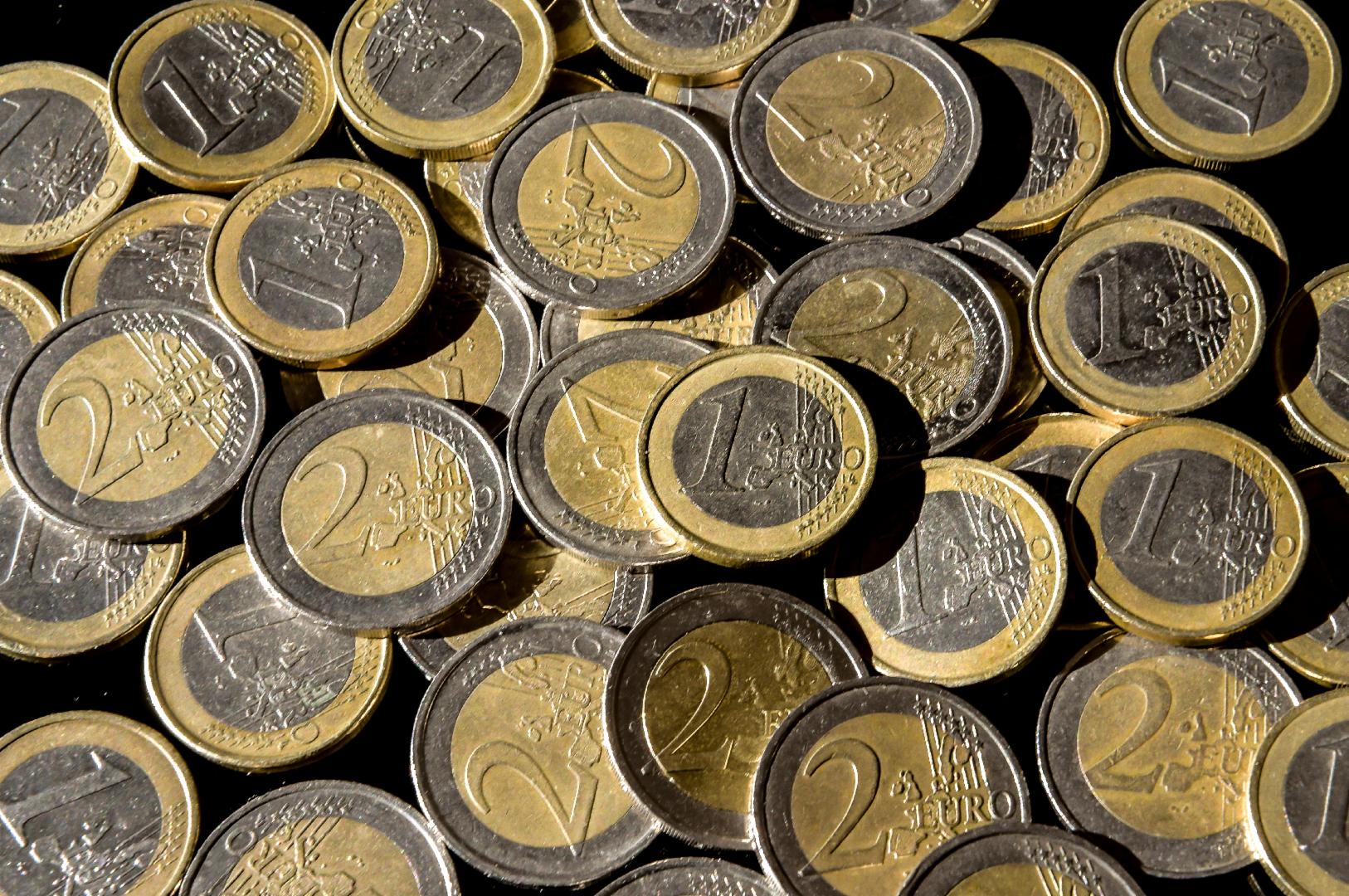 Ψάξτε τα πορτοφόλια σας: Τα κέρματα των 2 ευρώ που μπορεί να αξίζουν έως και 3.100 ευρώ!