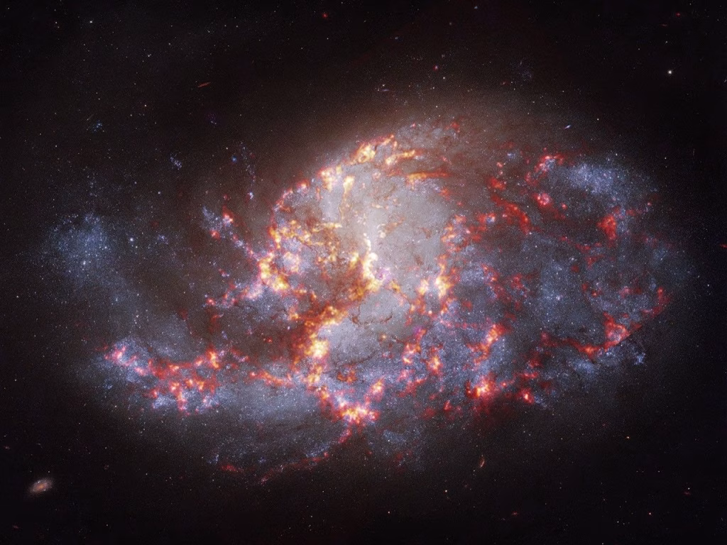 NASA: Οι βίαιες συγκρούσεις και οι μαύρες τρύπες που διαμορφώνουν τους γαλαξίες του σύμπαντος