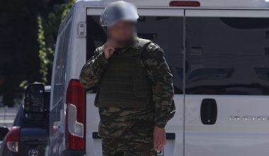 Χαϊδάρι: Ύποπτο αντικείμενο εντοπίστηκε σε πάρκο της περιοχής – Σπεύδει κλιμάκιο των ΤΕΕΜ
