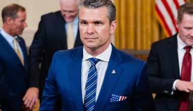 Π.Χέγκσεθ: «Μπλόκαρε» την παράδοση στην Ουκρανία μιας σημαντικής παρτίδας πυραύλων Patriot