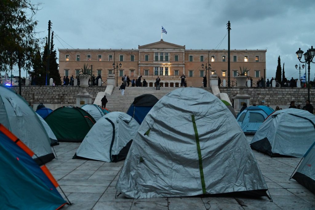 Απεργίες και συλλαλητήρια σήμερα σε όλη την Ελλάδα: Πώς θα κινηθούν τα ΜΜΜ και ποιοι συμμετέχουν