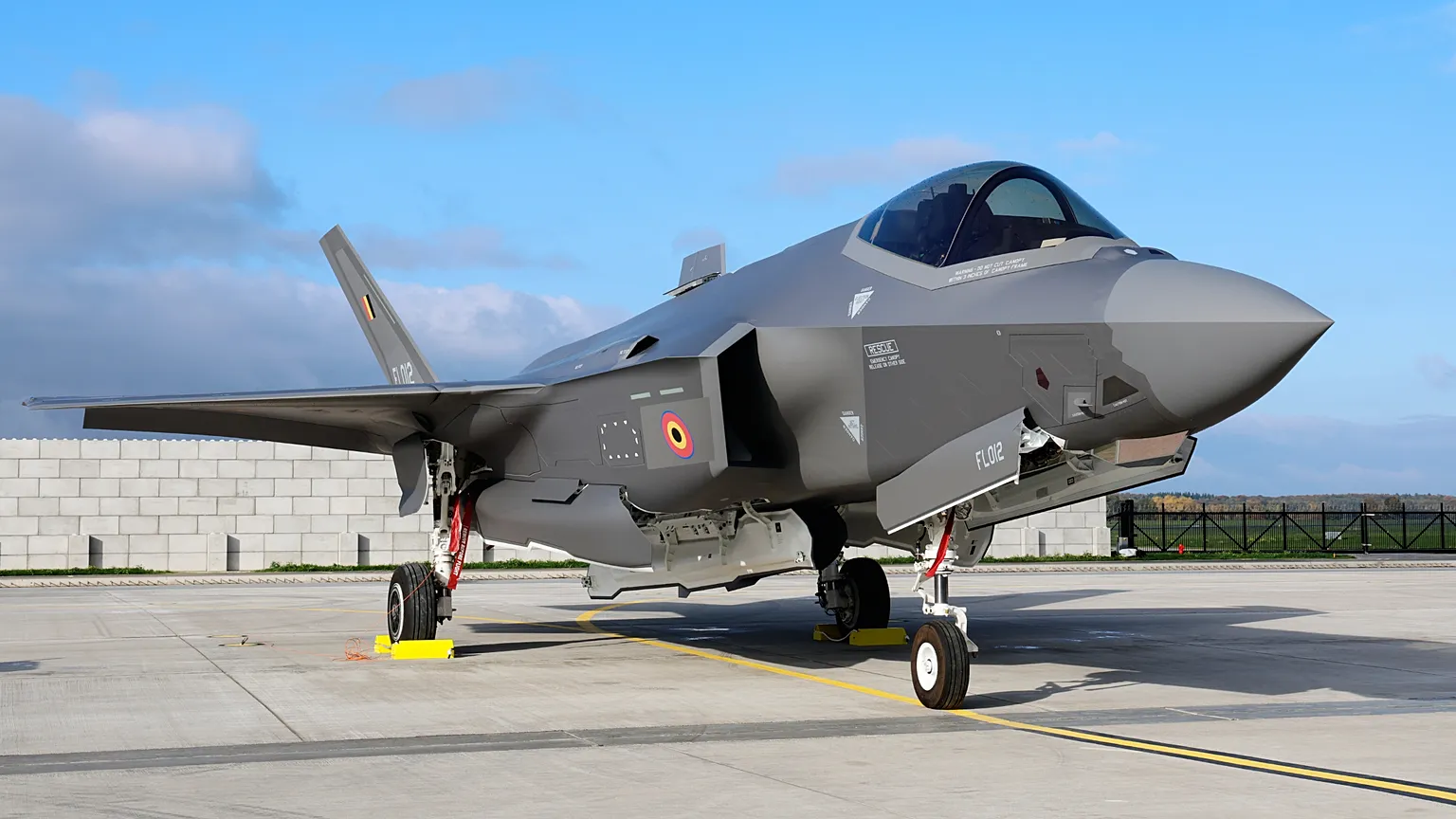 Το Πεντάγωνο θέλει 850 F-35 σε 10 χρόνια – Αρχική συμφωνία με τη Lockheed Martin