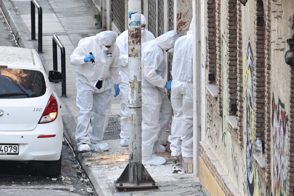 Μ.Χρυσοχοΐδης για έκρηξη στον Κολωνό: «Δεν είναι τρομοκρατική ενέργεια αλλά ποινική υπόθεση»