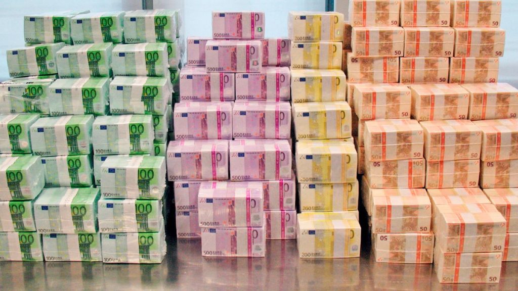 Το χρέος της ευρωζώνης στο 88,8% του ΑΕΠ: Η Ιταλία πλησιάζει την Ελλάδα και η Γαλλία καταρρέει