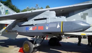 Βίντεο: H στιγμή που ουκρανικοί πύραυλοι cruise Storm Shadow κτυπούν ρωσικό εργοστάσιο στην Οριόλ