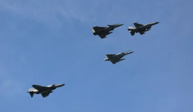 Μαχητικά πάνω από τη Θεσσαλονίκη ενόψει της 28ης Οκτωβρίου – Πότε πετά το F-16 «Ζευς» (φώτο)