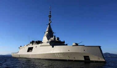 Η φρεγάτα «Κίμων» έφτασε στη Θεσσαλονίκη (βίντεο)
