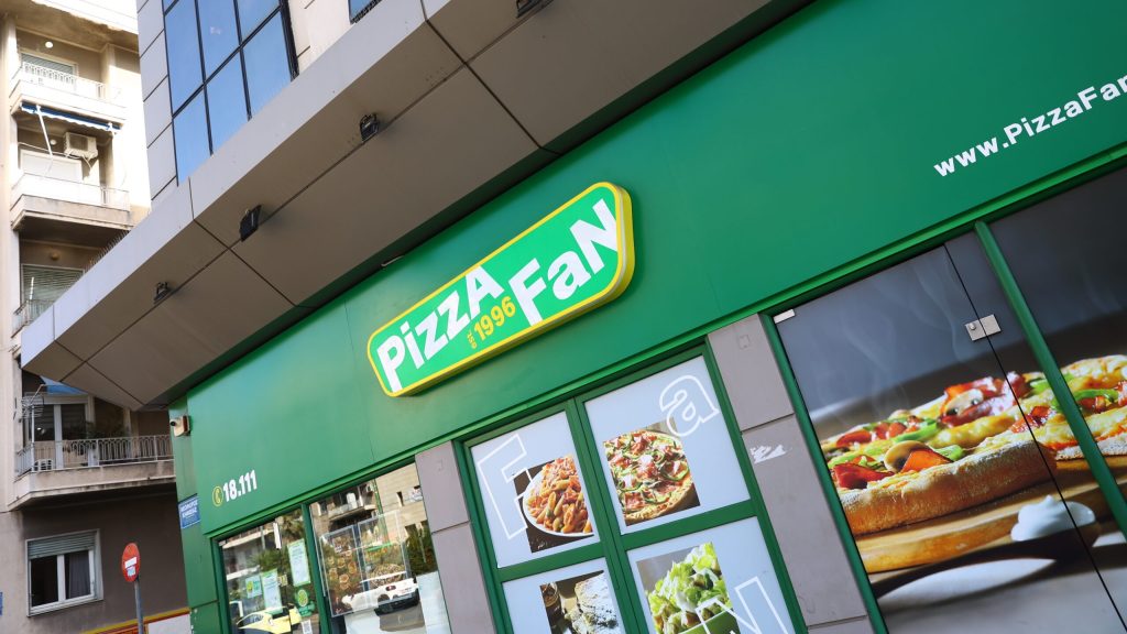 Pizza Fan: Οι διάλογοι για τα «κεράσματα» και τα μετρητά – «Κάθε μέρα υπάρχει ένα 500άρικο»