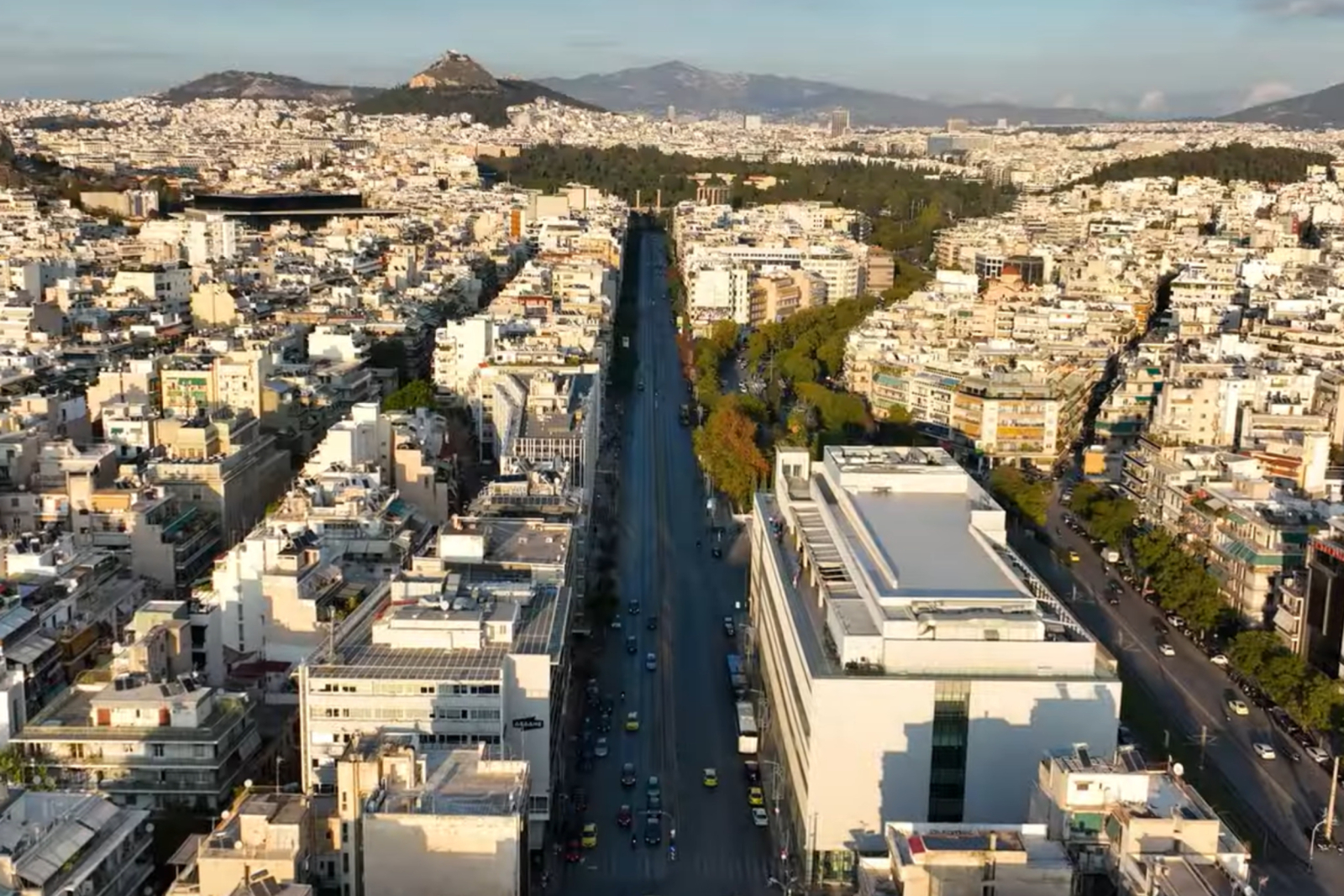 Πού βρίσκεται η μεγαλύτερη ευθεία της Αθήνας – Το μήκος της εντυπωσιάζει