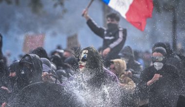 Γαλλία: Έτοιμοι να μπλοκάρουν TikTok, Instagram, Snapchat και X ενόψει των κινητοποιήσεων