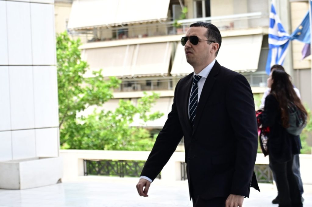 «Μύδροι» Η.Κασιδιάρη κατά του Κ.Μητσοτάκη: «Αυτοί είναι οι δικοί του που έχουν προφυλακιστεί»