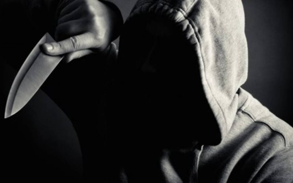 Αλλοδαπός με μαχαίρι είχε γίνει ο τρόμος περιπτέρων στη Θεσσαλονίκη: Συνελήφθη με λεία 2.000 ευρώ