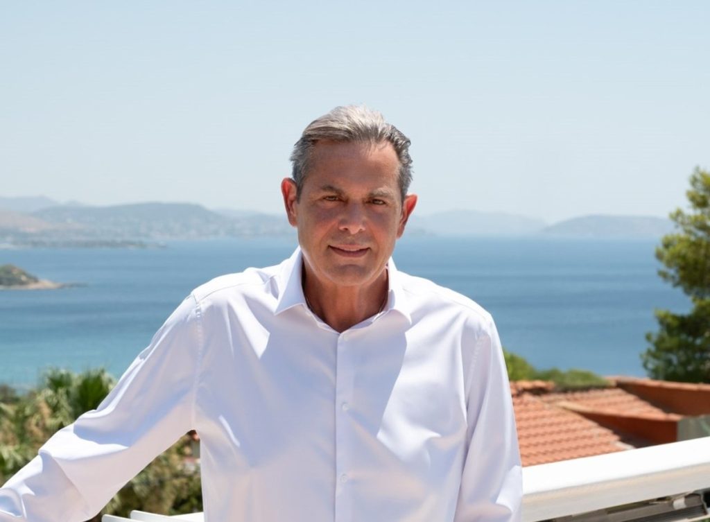 Π.Καμμένος κατά Α.Σαμαρά: «Αν κάνει κόμμα, κατεβαίνω – Θα αναλάβω πρωτοβουλίες»