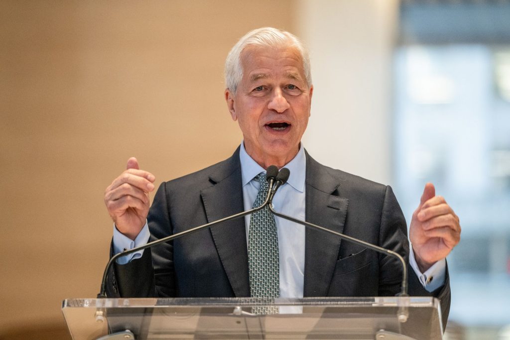 JPMorgan: «Οι πέντε παράγοντες που μπορεί να οδηγήσουν σε οικονομικό κραχ»