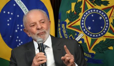 Βραζιλία: «Πυρά» Λούλα ντα Σίλβα κατά Φ.Μπολσονάρου μετά την εκλογική του νίκη