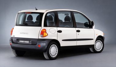FIAT Multipla Hybrid Power: Είχε πρίζα και 80 km αυτονομία το 2000!