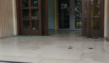 Εξιχνιάστηκε η υπόθεση σωρείας κλοπών με σπασμένα καταστήματα στον Βόλο