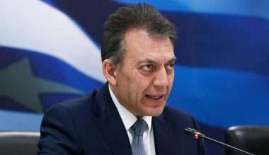 ΕΟΚ: Εκλογές το συντομότερο δυνατό ζητά ο Γ.Βρούτσης – Τι απάντησε ο Α.Παπανικολάου
