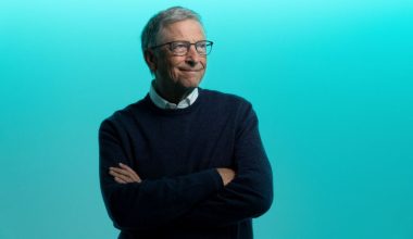 Μπιλ Γκέιτς: «Η AI θα φέρει 20 χρόνια αναταραχής πριν από την πραγματική αφθονία»