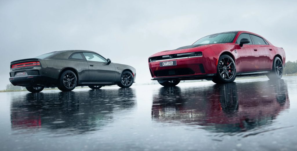 Dodge Charger: Στην Ευρώπη με πρίζα ή έξι κυλίνδρους