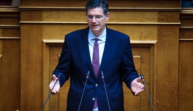 Δ.Καλαματιανός: Yπέβαλε επίσημα την παραίτησή του από βουλευτής μετά τα «πυρά» του ΣΥΡΙΖΑ