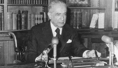 Κωνσταντίνος Τσάτσος: Η ιστορική ομιλία του στη Κατοχή που οδήγησε στην καθιέρωση της 28ης Οκτωβρίου