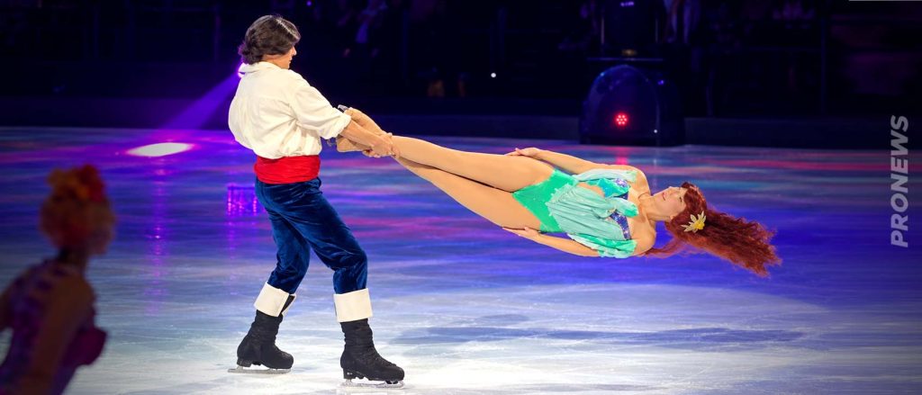 «Disney on Ice»: Η στιγμή που η Άριελ «εκτοξεύεται» στον πάγο!