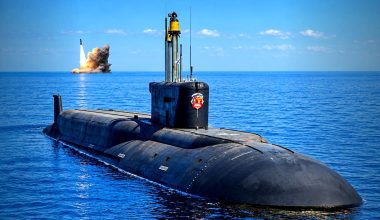 Εν μέσω «υπόγειας» έντασης οι Ρώσοι έριξαν Bulava με 16 πυρηνικές κεφαλές!