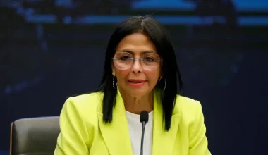 Η προσωρινή πρόεδρος της Βενεζουέλας Ντέλσι Ροδρίγκες υποσχέθηκε σήμερα εκλογές