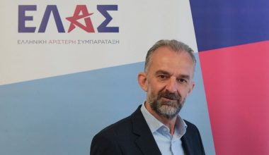 Γ.Θεοδωράκης: Αρνήθηκε τη βουλευτική έδρα του Ζαμπάρα
