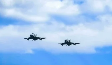 Μπαράζ τουρκικών παραβιάσεων με drones και οπλισμένα μαχητικά στο Αιγαίο