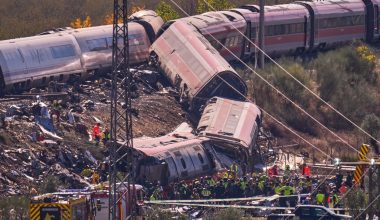 Η Ισπανία εξετάζει την αναστολή των σιδηροδρομικών δρομολογίων Μαδρίτης-Βαρκελώνης