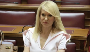 Θ.Τζάκρη για Α.Τσίπρα: «Μαζί του τον ήπιαμε κανονικά – Τον ρουφήξαμε»!