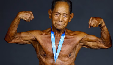 Toshisuke Kanazawa: Ο 90χρονος Ιάπωνας bodybuilder που ανέβηκε στη σκηνή αγώνων στην Ισπανία