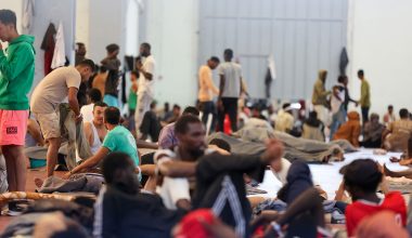 Εκατοντάδες παράνομοι μετανάστες έφθασαν στην Κρήτη: Τρομάζει η δυσαναλογία ανδρών-γυναικών