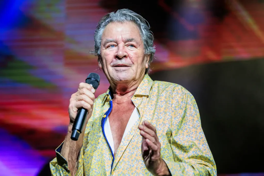 Deep Purple: Στο νοσοκομείο ο Ίαν Γκίλαν