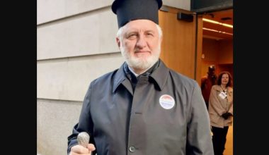 Ψήφισε ο Ελπιδοφόρος Αμερικής: Το μήνυμά του ενόψει των ενδιάμεσων εκλογών στις ΗΠΑ